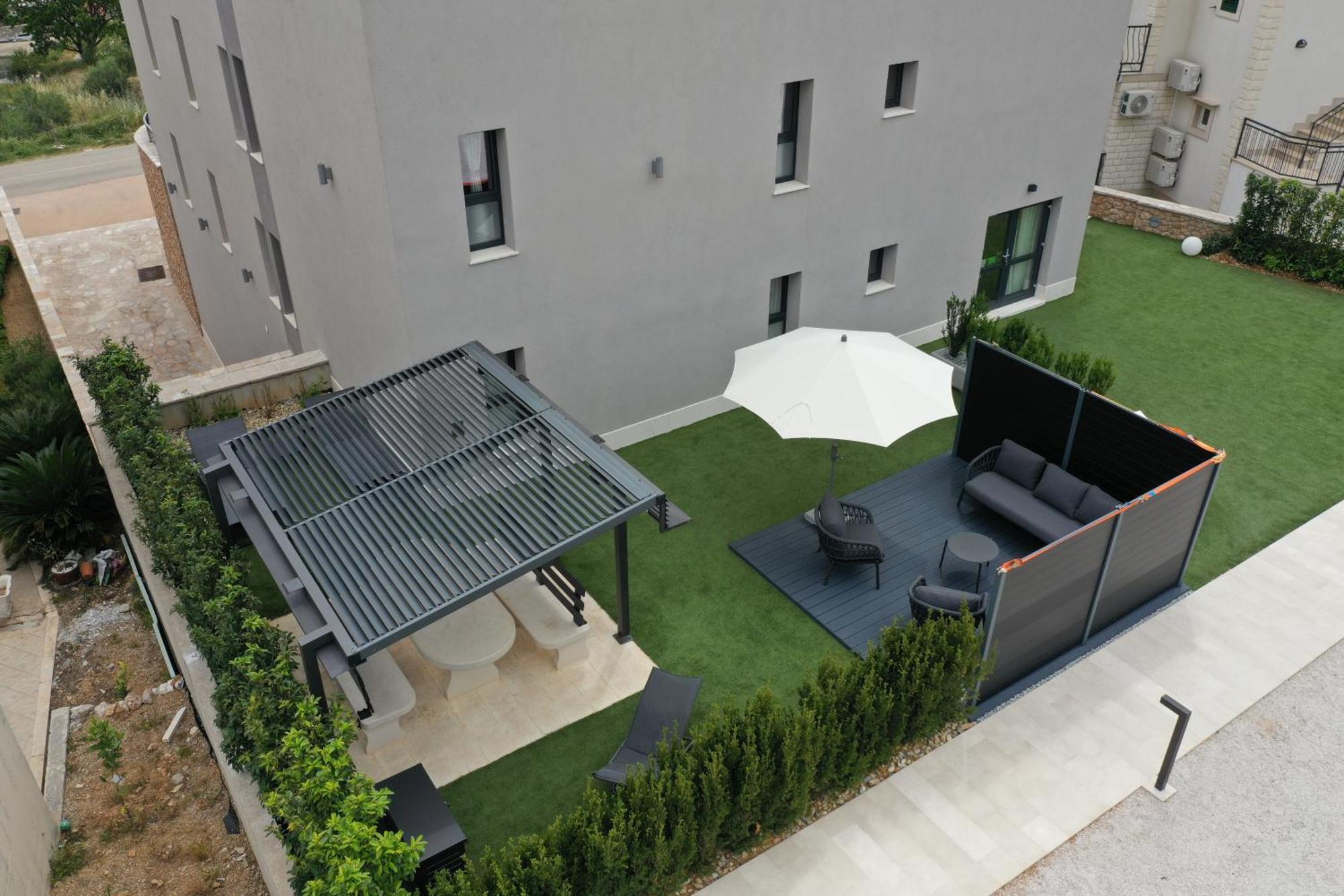 Appartamento Grey House Bol Esterno foto