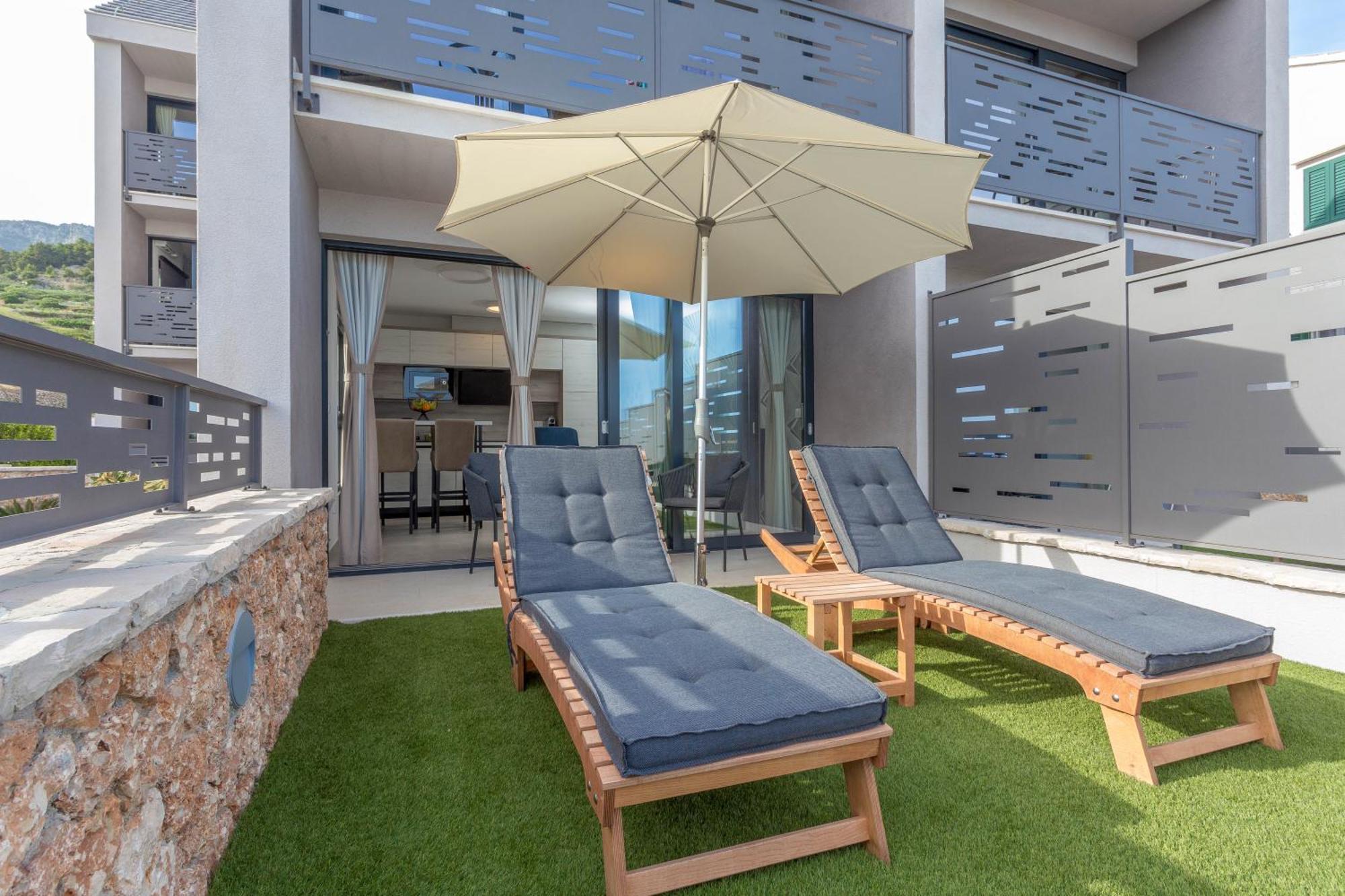 Appartamento Grey House Bol Esterno foto